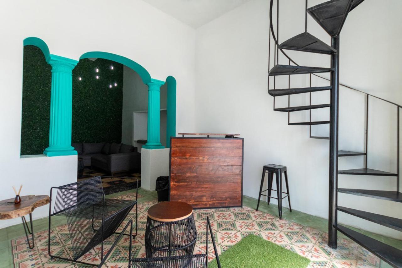 Merida 62 Hostel Екстериор снимка