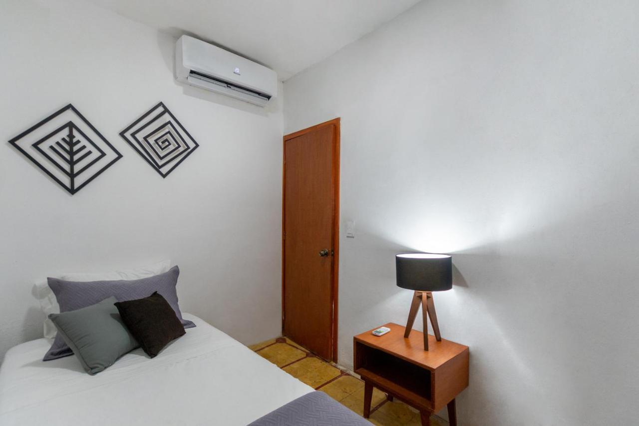 Merida 62 Hostel Екстериор снимка