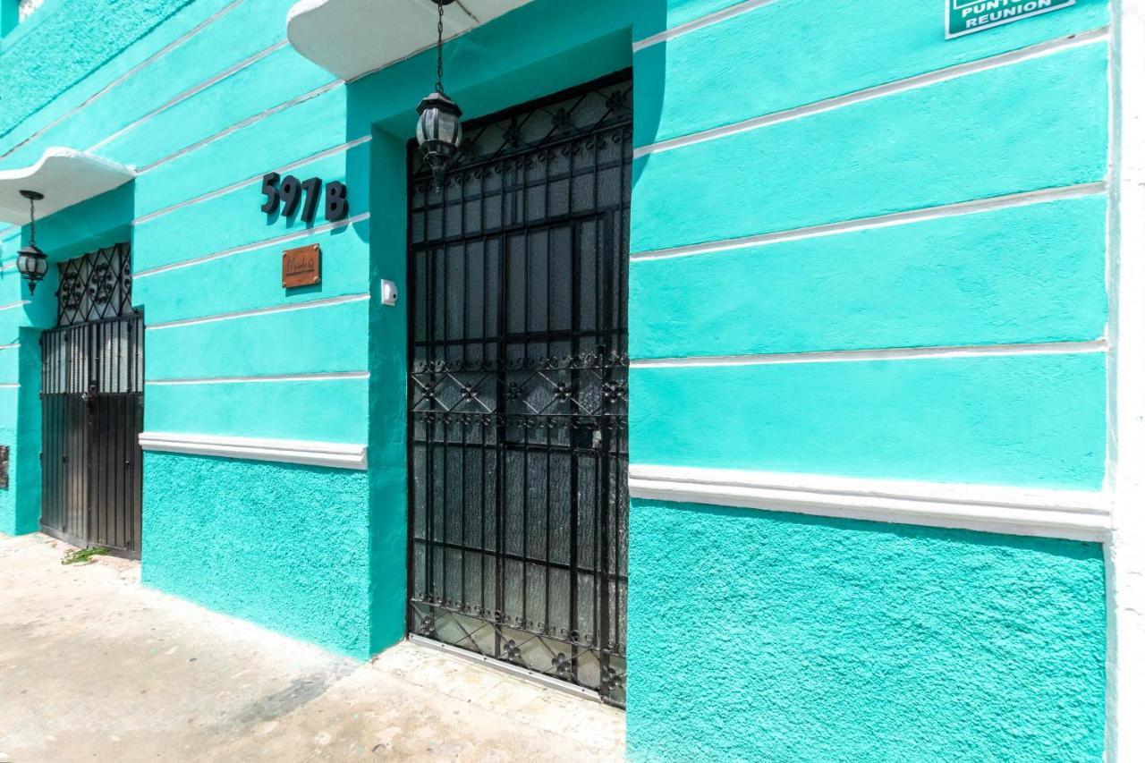 Merida 62 Hostel Екстериор снимка