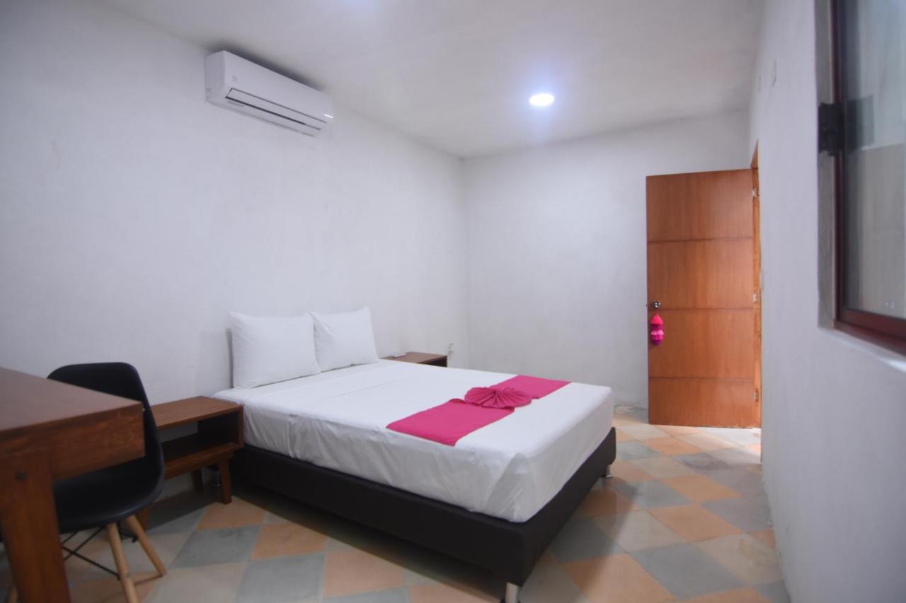 Merida 62 Hostel Екстериор снимка