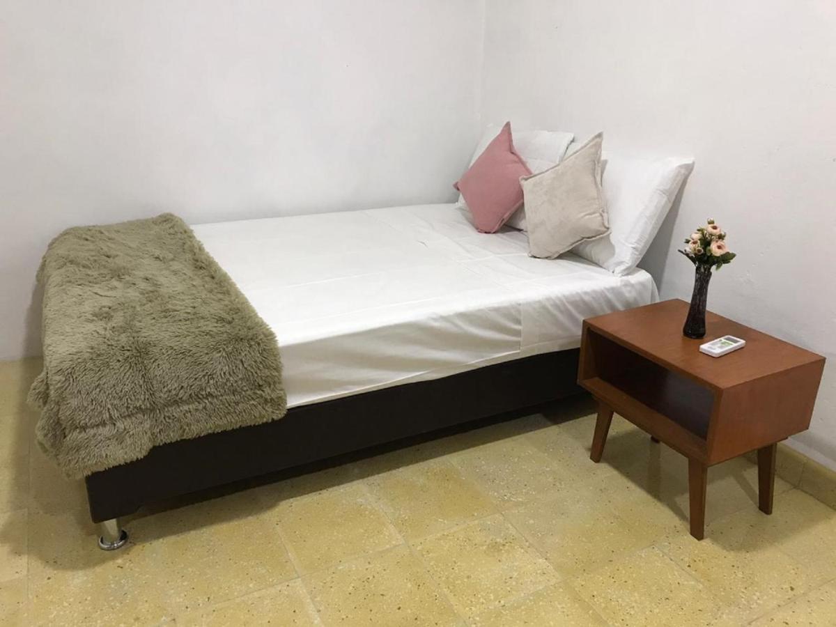Merida 62 Hostel Екстериор снимка