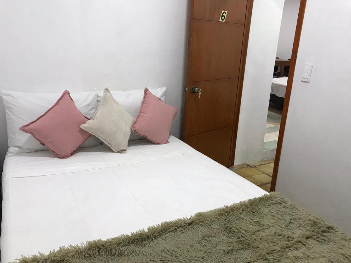 Merida 62 Hostel Екстериор снимка