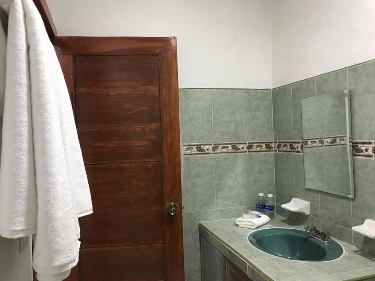 Merida 62 Hostel Екстериор снимка
